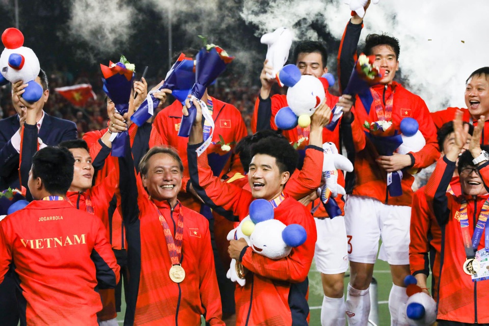 Nhìn Việt Nam hướng tới World Cup, người Trung Quốc chạnh lòng - 1 Nhìn Việt Nam hướng tới World Cup, người Trung Quốc chạnh lòng - 1