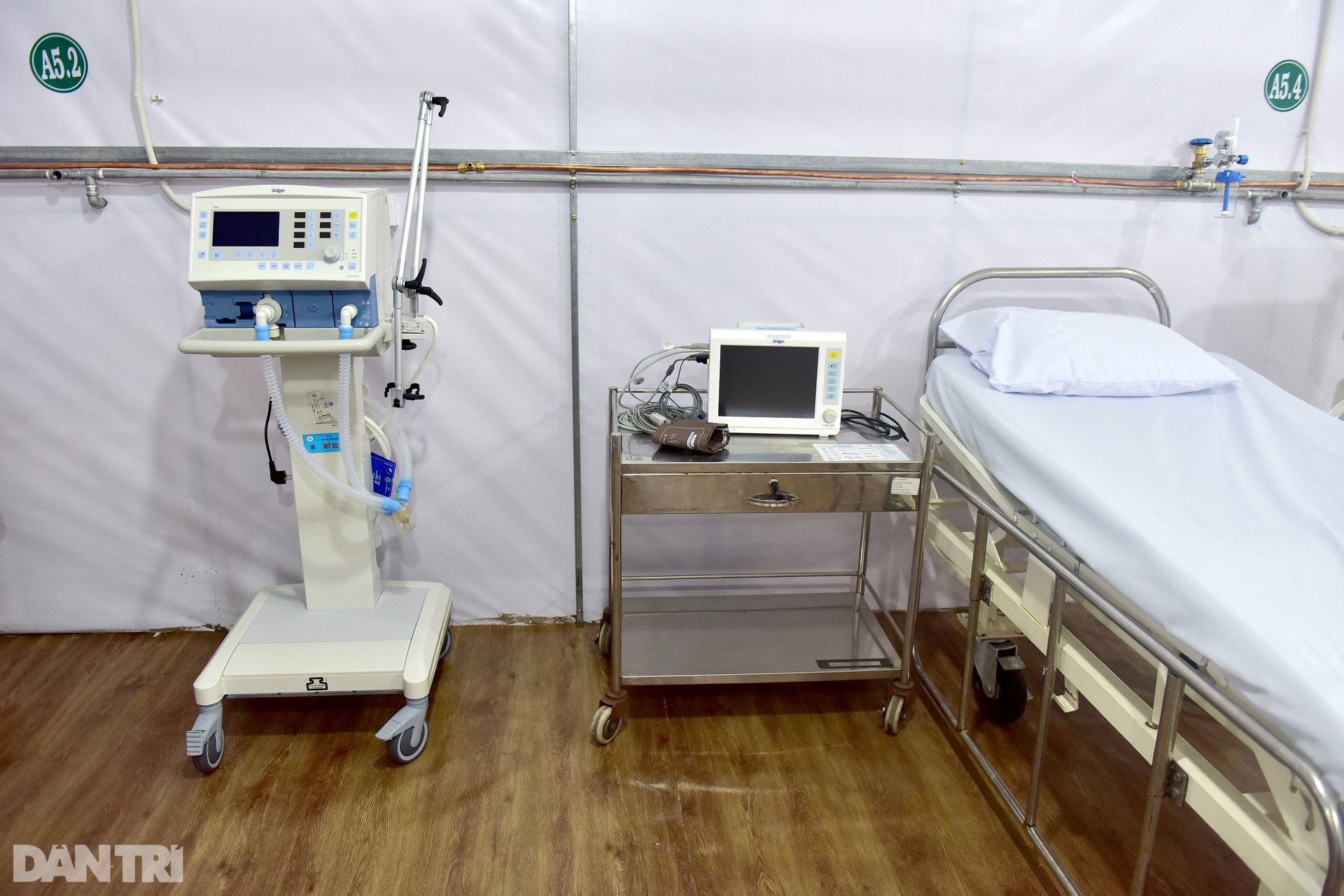 Biến Trung tâm hội chợ thành Bệnh viện dã chiến điều trị Covid-19 - 4 Biến Trung tâm hội chợ thành Bệnh viện dã chiến điều trị Covid-19 - 4