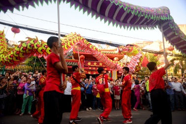 Rộn ràng Tết Nguyên tiêu của người Hoa ở Sài Gòn