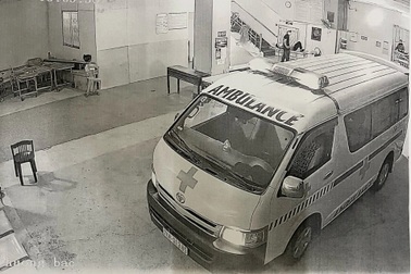 Công an trích xuất camera làm rõ phản ánh chặn xe cấp cứu vào bệnh viện