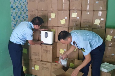 Ồ ạt bán máy thở, đo oxy: Yêu cầu sàn rà soát, xử nghiêm gian hàng vi phạm