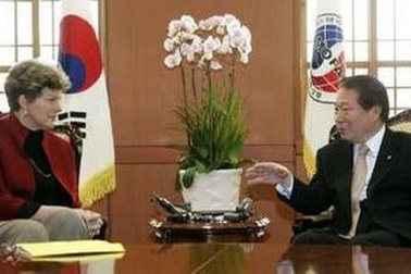 Dư luận nghi Triều Tiên phóng tên lửa Taepodong 