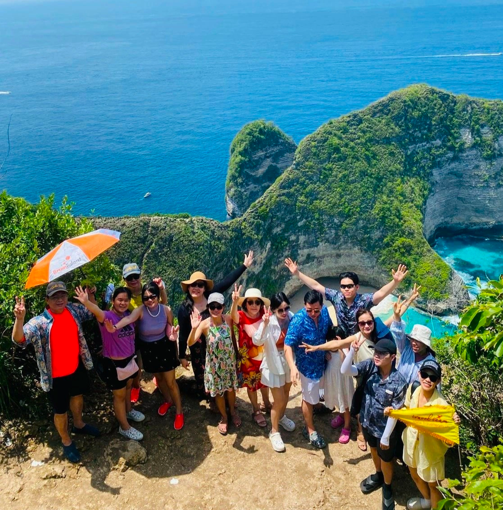 Giới trẻ Việt chọn tour du lịch nước ngoài: Không độc thì phải lạ! - 2