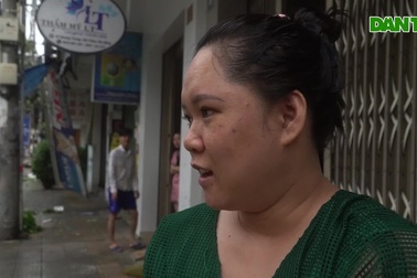 Đường phố Đà Nẵng ngổn ngang, cây xanh ngã đổ la liệt sau bão