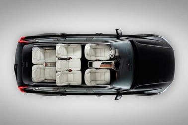 Bí kíp chọn xe cho gia đình về quê ăn Tết