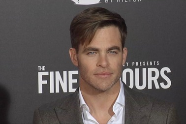 Chris Pine quảng bá phim "The Finest Hours"