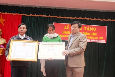 Truy tặng Huân chương Dũng cảm cho nam sinh quên mình cứu người