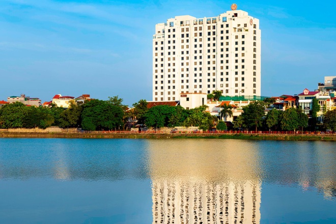 Khách sạn Sheraton Hà Nội: Doanh thu thụt lùi cả thập kỷ - 3 Khách sạn Sheraton Hà Nội: Doanh thu thụt lùi cả thập kỷ - 3