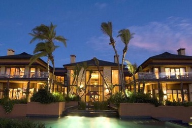 ĐT Pháp bị chỉ trích vì ở khách sạn xa hoa