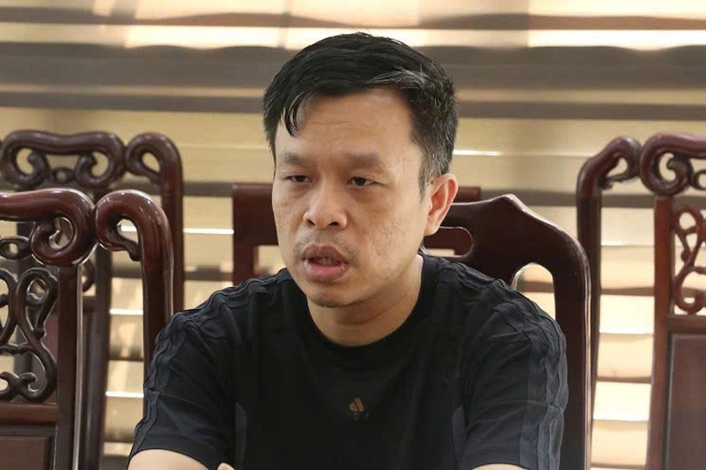 Phó trưởng phòng rút ruột tiền tỷ của công ty để đánh bạc - 1 Phó trưởng phòng rút ruột tiền tỷ của công ty để đánh bạc - 1