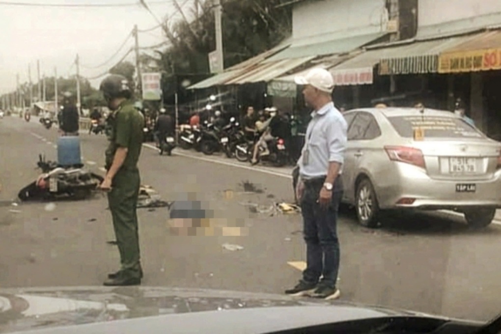 Nam thanh niên tử vong sau va chạm với ô tô tập lái ở TPHCM - 1 Nam thanh niên tử vong sau va chạm với ô tô tập lái ở TPHCM - 1