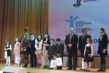 Học sinh Việt đoạt giải tại cuộc thi Olympic tiếng Nga 