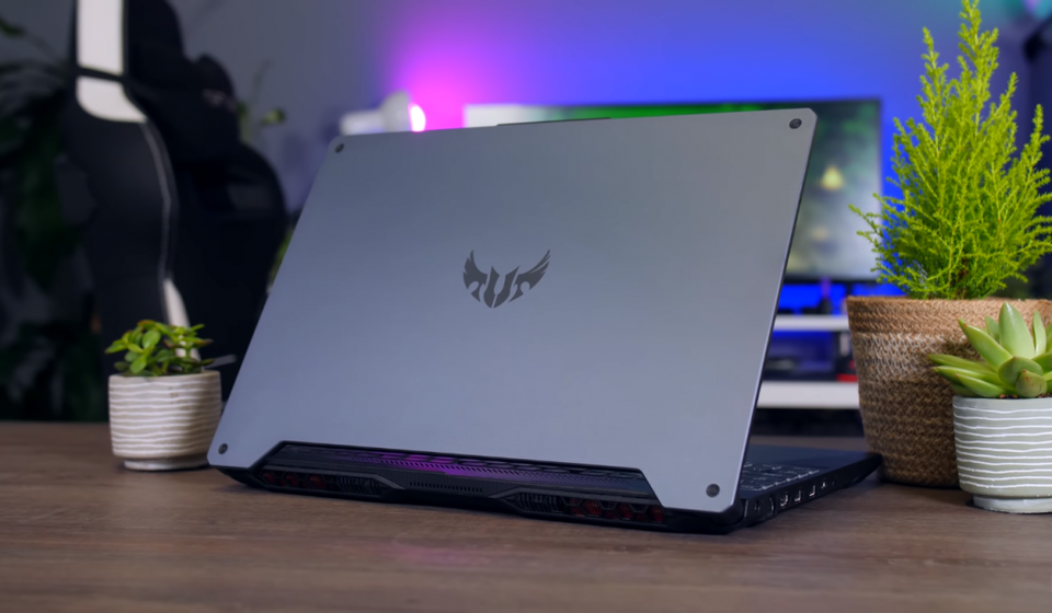 Xu hướng laptop nào được Gen Z chuộng dịp cuối năm? - 3 Xu hướng laptop nào được Gen Z chuộng dịp cuối năm? - 3