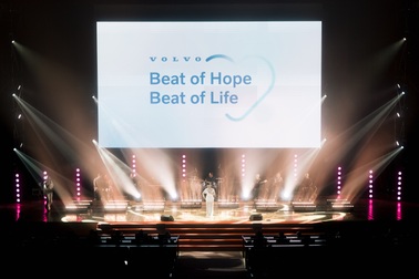 Xúc động đêm nhạc tri ân các y bác sĩ, ngành y tế tại TPHCM