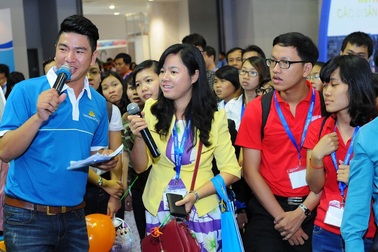 “Sải cánh vươn cao” cùng Vietnam Airlines