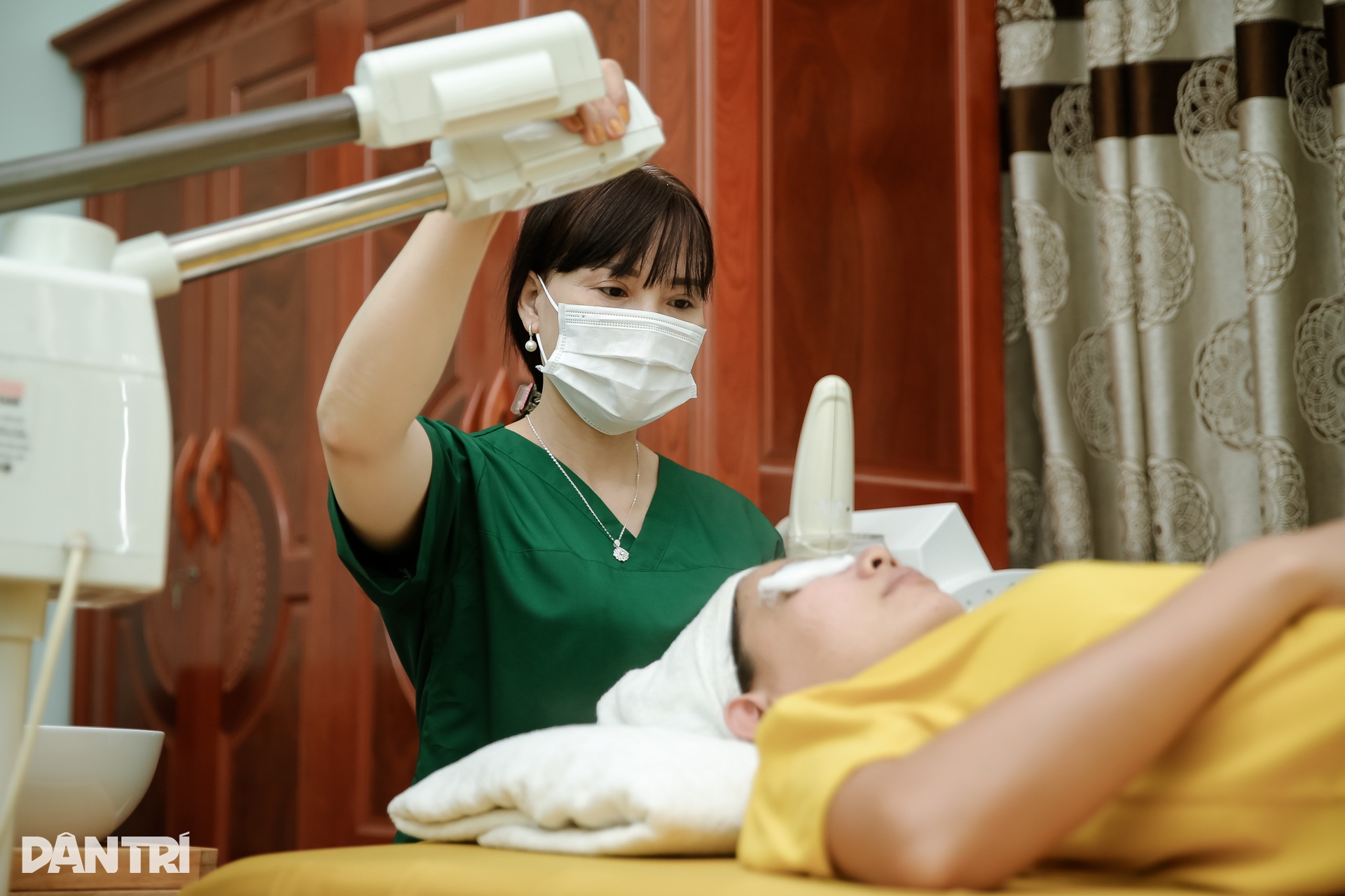 Bà nội U60 có vóc dáng nóng bỏng nhờ 8 năm tập gym - 16 Bà nội U60 có vóc dáng nóng bỏng nhờ 8 năm tập gym - 16