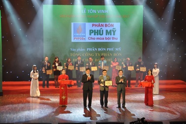 Đầu năm 2019 PVFCCo nhận giải thưởng kép và công bố kế hoạch SXKD