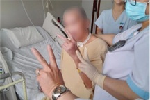 Nam bệnh nhân hồi tỉnh diệu kỳ sau nhiều tháng sống thực vật do chấn thương sọ não