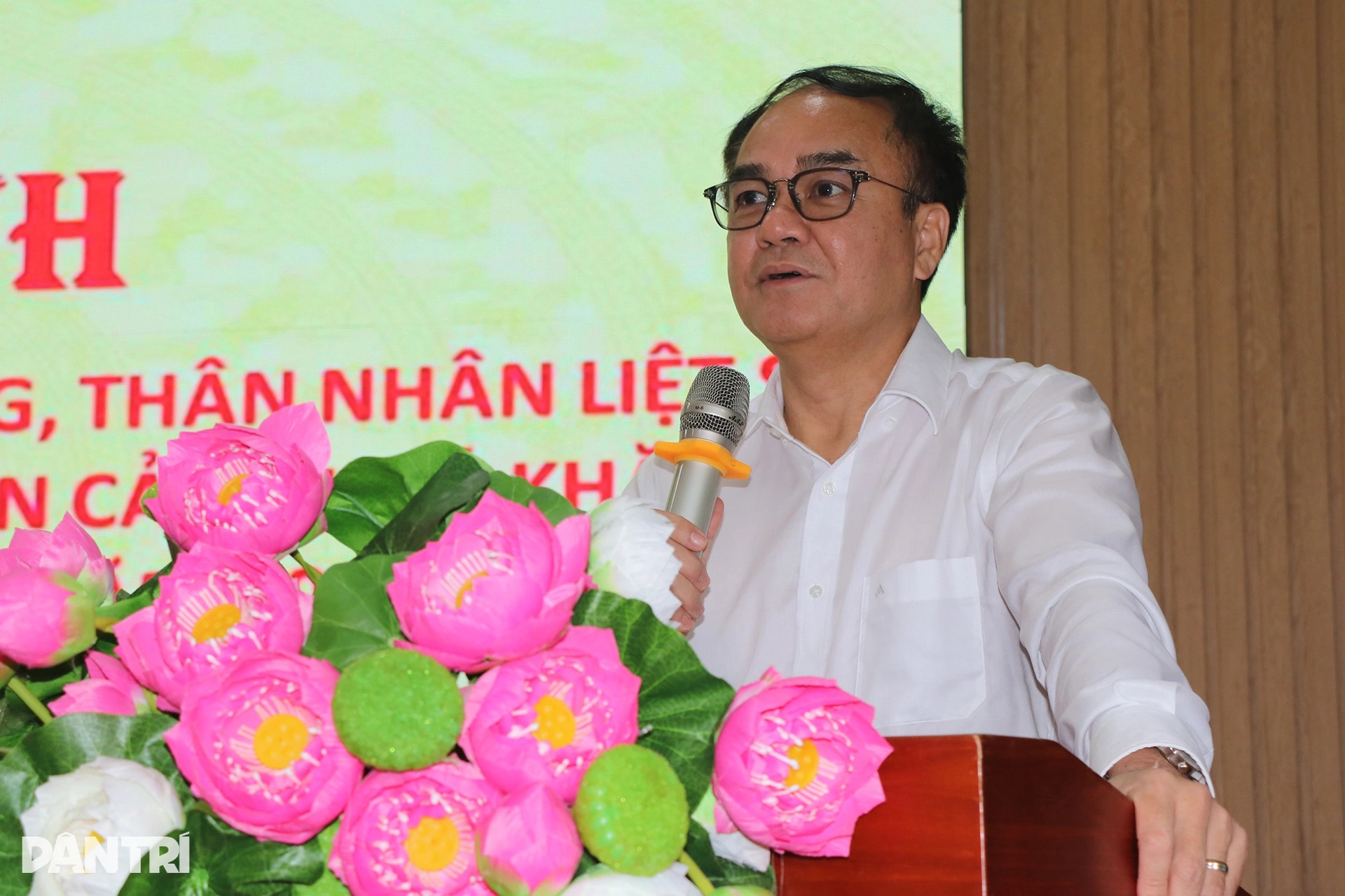 Thứ trưởng Vũ Chiến Thắng: Tập trung chăm lo để mọi người dân đều vui Tết - 3 Thứ trưởng Vũ Chiến Thắng: Tập trung chăm lo để mọi người dân đều vui Tết - 3