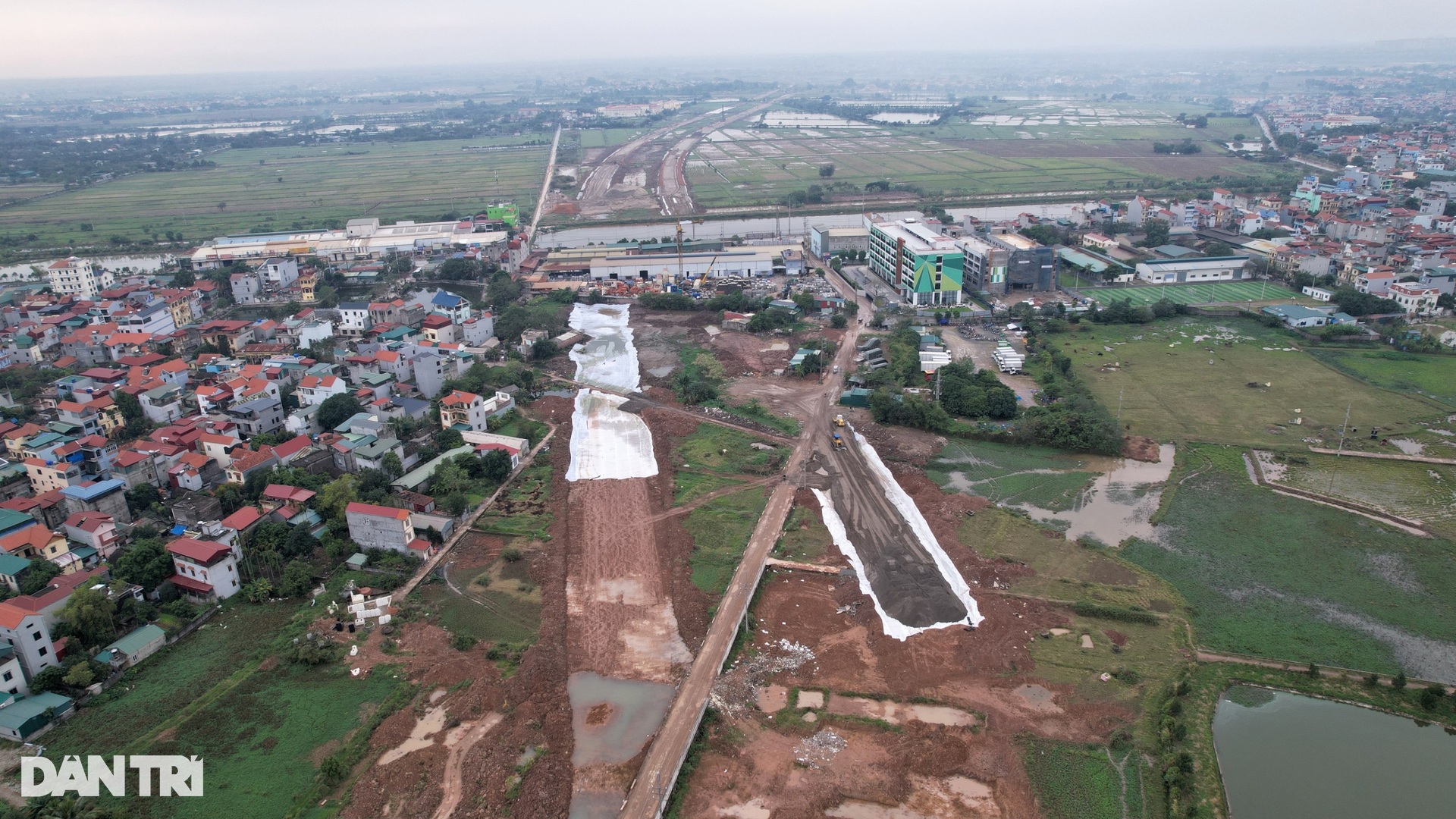 Vành đai 4 Hà Nội thành hình sau 6 tháng thi công - 9 Vành đai 4 Hà Nội thành hình sau 6 tháng thi công - 9