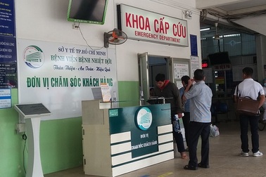 Nghi phơi nhiễm HIV cần đến gặp bác sĩ ngay