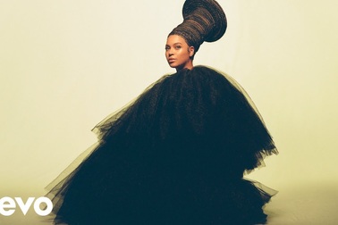 Beyonce khoe giọng hát