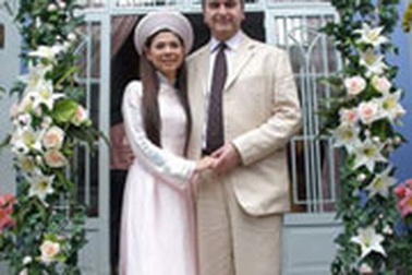 Thanh Thảo cưới ở nước ngoài