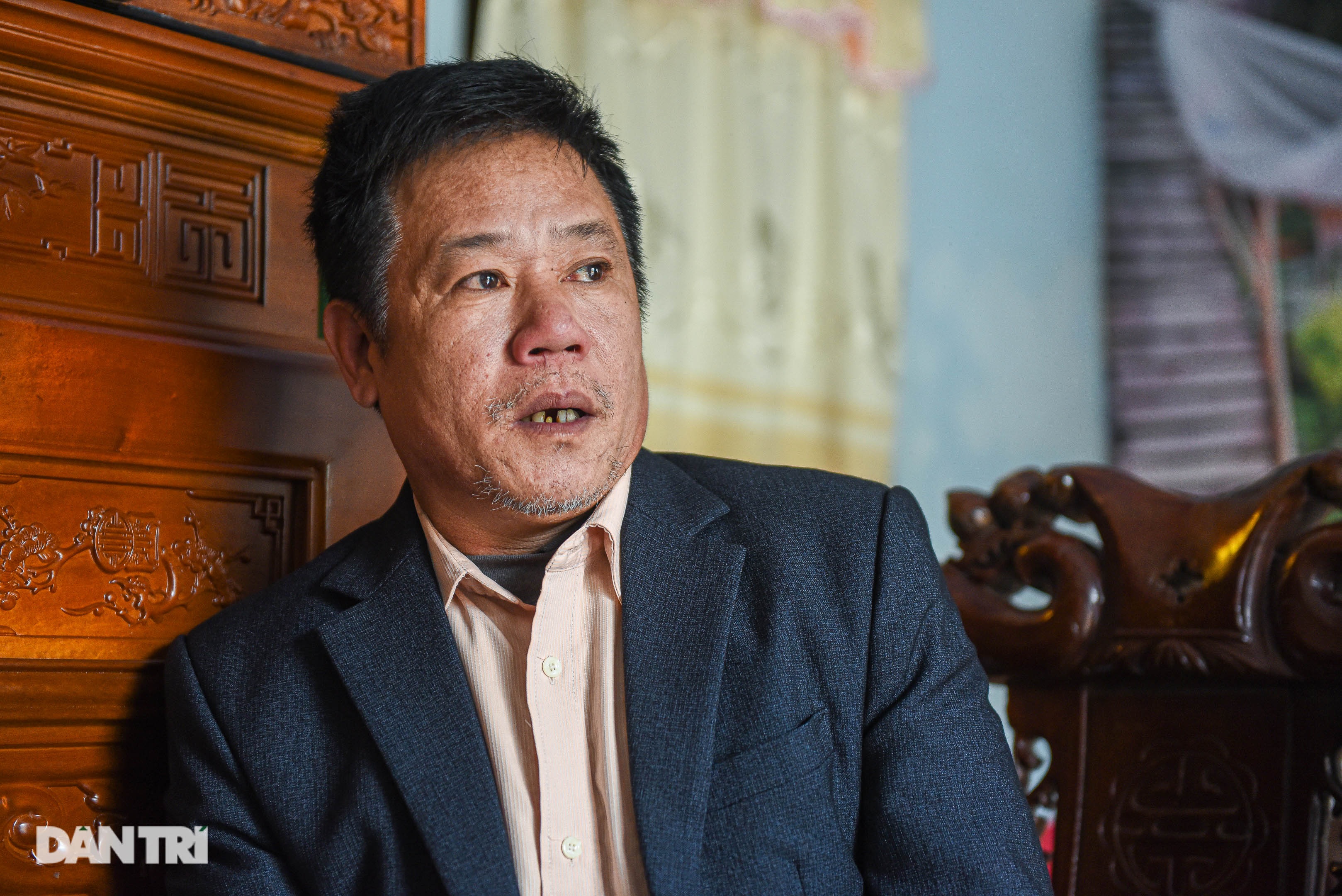 Bố tiền vệ Tuyết Dung kể chuyện giấu gia đình, cãi vợ cho con gái đá bóng - 2