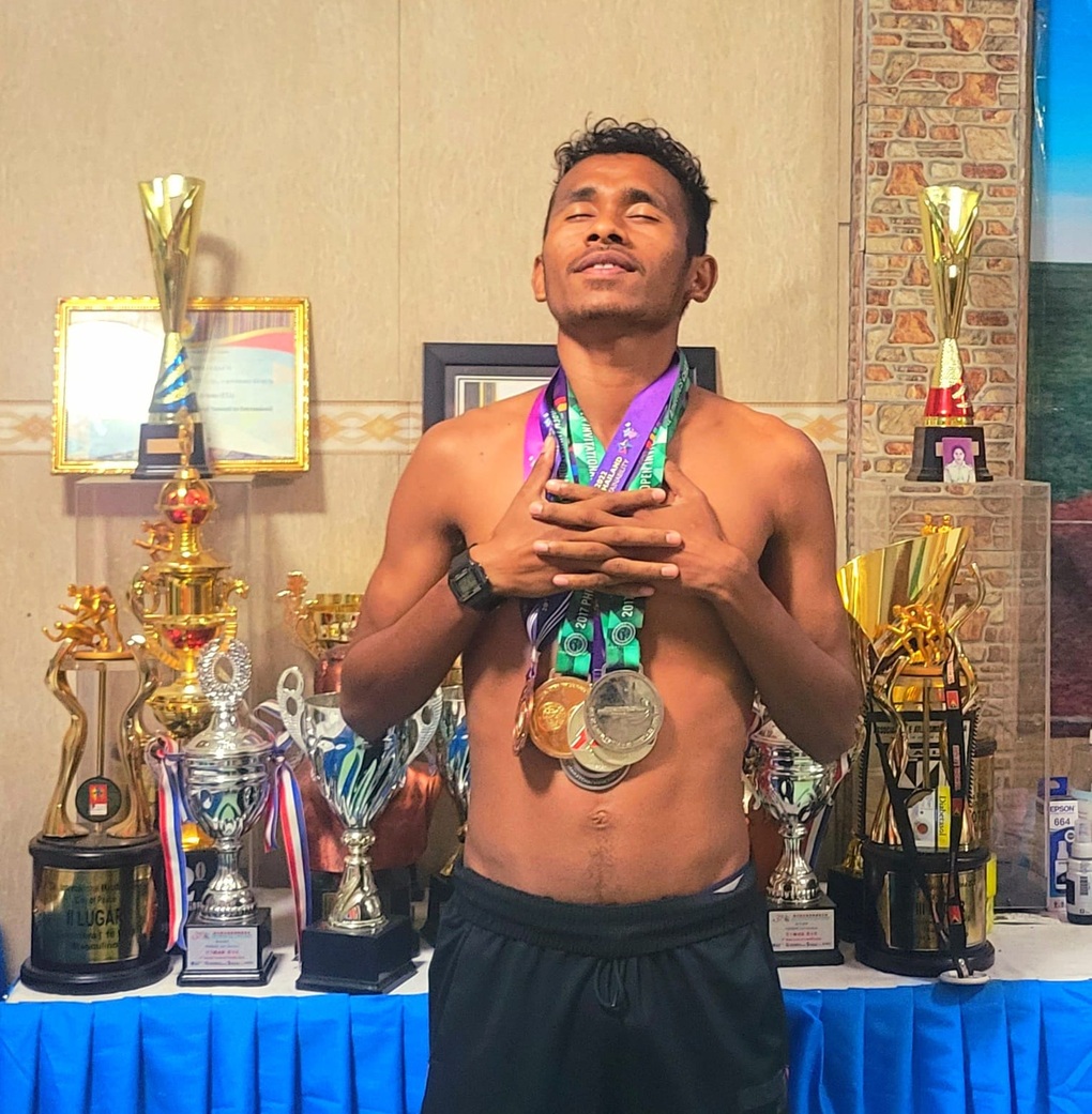 VĐV Timor Leste từng cầm cờ Việt Nam chạy trên sân Mỹ Đình giờ ra sao? - 4