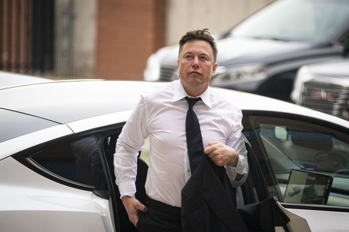 Tỷ phú Elon Musk định bỏ việc? - 1 Tỷ phú Elon Musk định bỏ việc? - 1