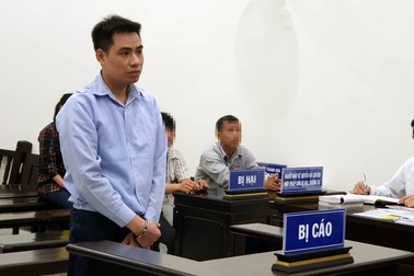 Hà Nội: Án tù chung thân dành cho kẻ hiếp dâm bé gái 10 tuổi ở Chương Mỹ