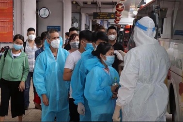 Yên Bái bỏ yêu cầu giấy xét nghiệm Covid-19 từ hôm nay