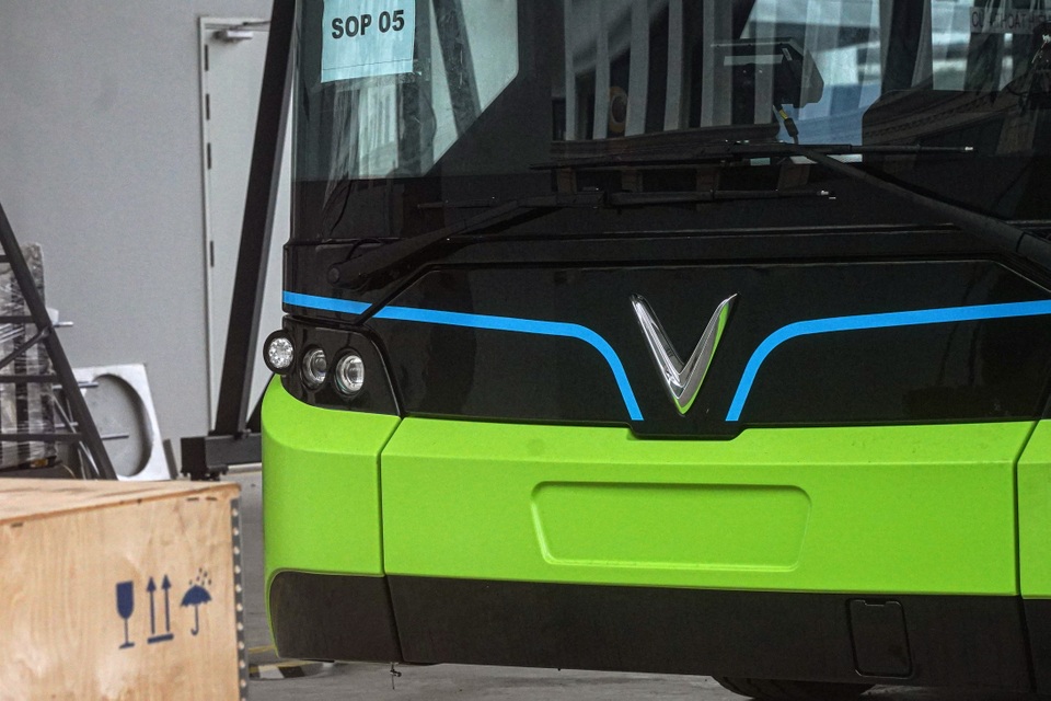 Xe buýt điện VinBus bắt đầu chạy thử nghiệm tại Hà Nội - 6 Xe buýt điện VinBus bắt đầu chạy thử nghiệm tại Hà Nội - 6