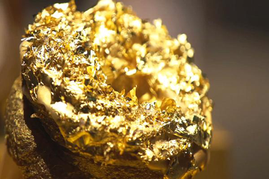 Bánh rán dát vàng 24k đắt nhất thế giới