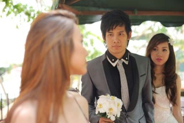 Ngã vào "cái bóng" tình cũ