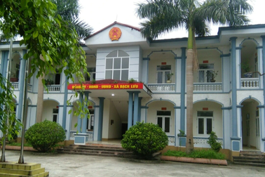 Phát hiện trẻ sơ sinh tử vong trước trụ sở công an xã