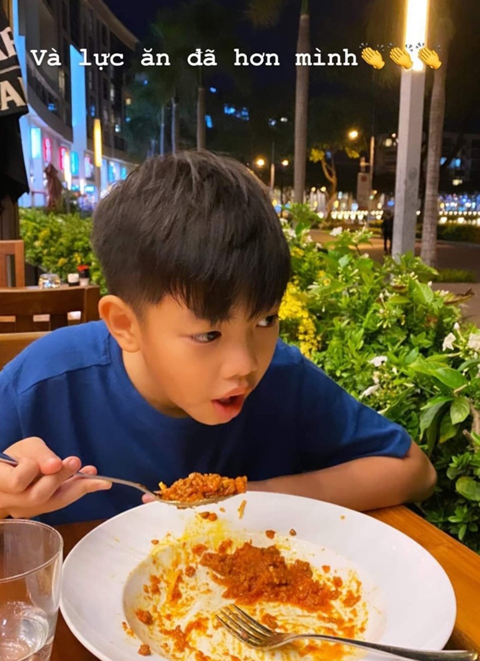Hồ Ngọc Hà chia sẻ hành trình trưởng thành của con trai Subeo - 12 Hồ Ngọc Hà chia sẻ hành trình trưởng thành của con trai Subeo - 12
