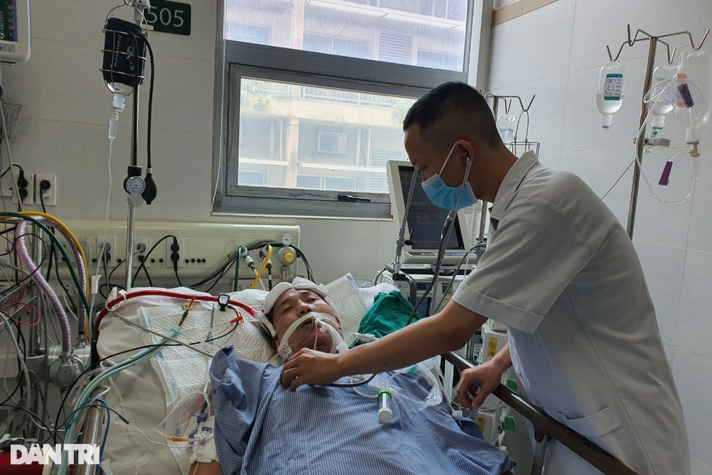 Bệnh nhân còn hy vọng mà phải đầu hàng số phận thì xót xa quá - 1