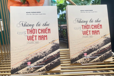 Chương trình giao lưu "Những trang viết từ chiến trường"