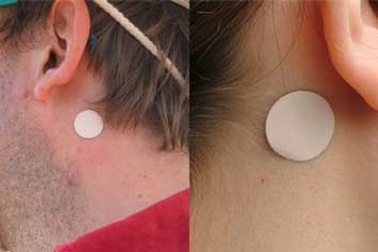 Lưu ý khi dùng miếng dán chống say xe