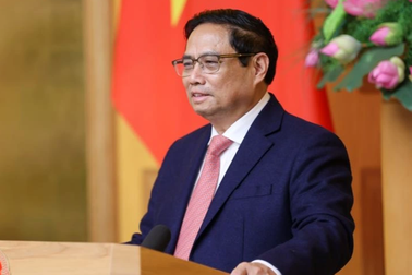 Thủ tướng: "Tăng cường dự báo chiến lược, bảo vệ Tổ quốc từ sớm, từ xa"