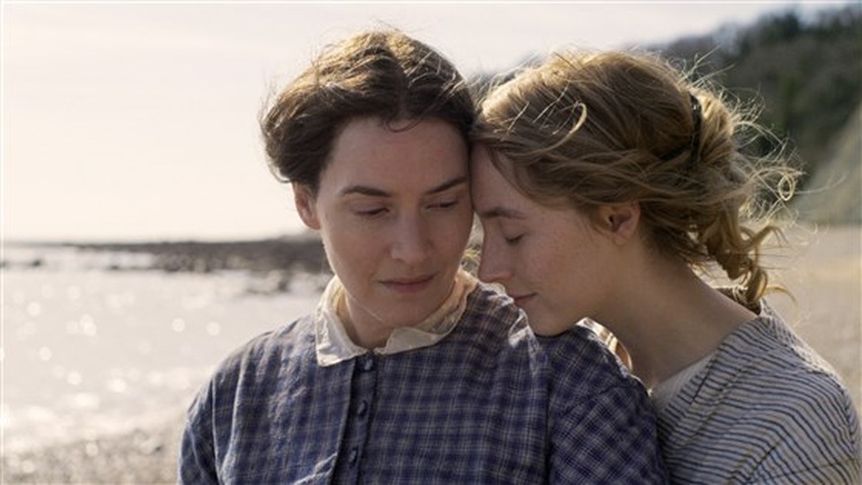 Kate Winslet chia sẻ về việc đóng cảnh nóng ở tuổi ngoài 40 - 1 Kate Winslet chia sẻ về việc đóng cảnh nóng ở tuổi ngoài 40 - 1