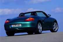 Những mẫu xe có công cứu cả một thương hiệu ô tô