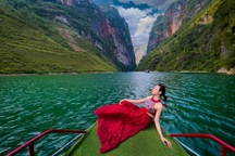 Hà Giang dự kiến thu phí tham quan cao nguyên đá Đồng Văn