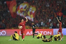 Cầu thủ Malaysia "khóc như mưa" sau thất bại cay đắng trước U23 Việt Nam