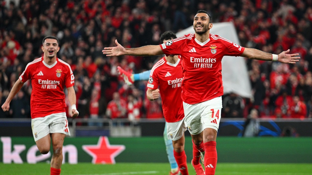 Xác định 4 đội bóng tiếp theo lọt vào vòng 1/8 Champions League - 1