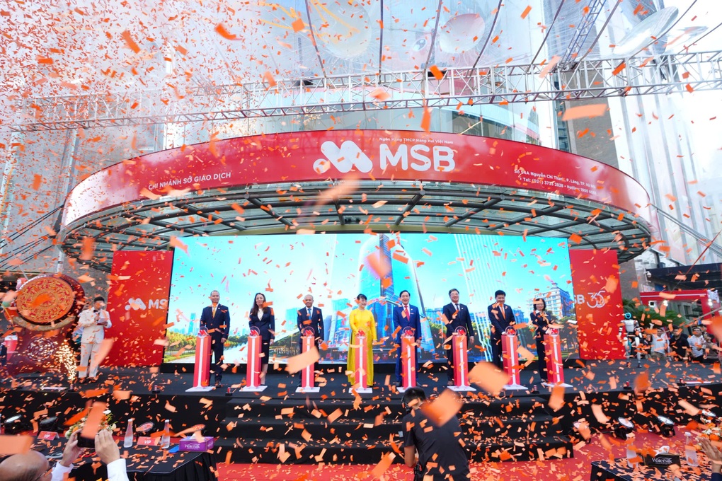 MSB khai trương hội sở chính và sở giao dịch mới, chào mừng 35 năm thành lập - 1 MSB khai trương hội sở chính và sở giao dịch mới, chào mừng 35 năm thành lập - 1