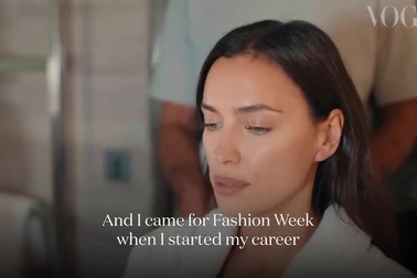 Cách siêu mẫu Irina Shayk chăm sóc diện mạo khi xuất hiện tại sự kiện