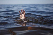 Mẹ đi vắng, 2 con ở nhà đuối nước thương tâm