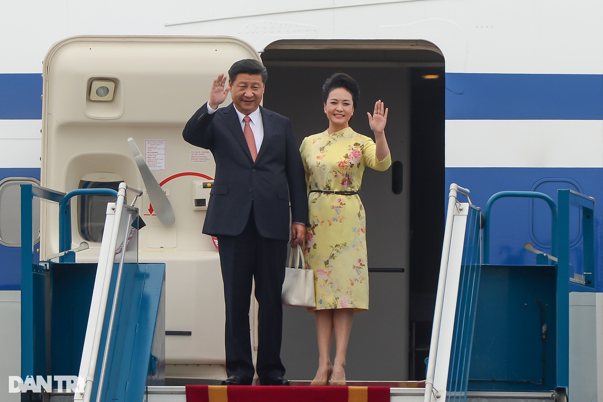 Nữ sĩ quan cảnh vệ kể chuyện từng bảo vệ Phu nhân Chủ tịch Tập Cận Bình - 1 Nữ sĩ quan cảnh vệ kể chuyện từng bảo vệ Phu nhân Chủ tịch Tập Cận Bình